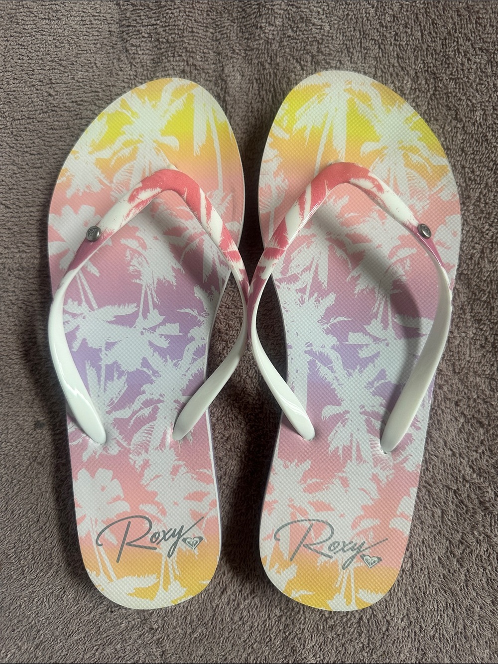 Roxy Gradient Palm Tree Flip Flops - Pink, Purple & Yellow